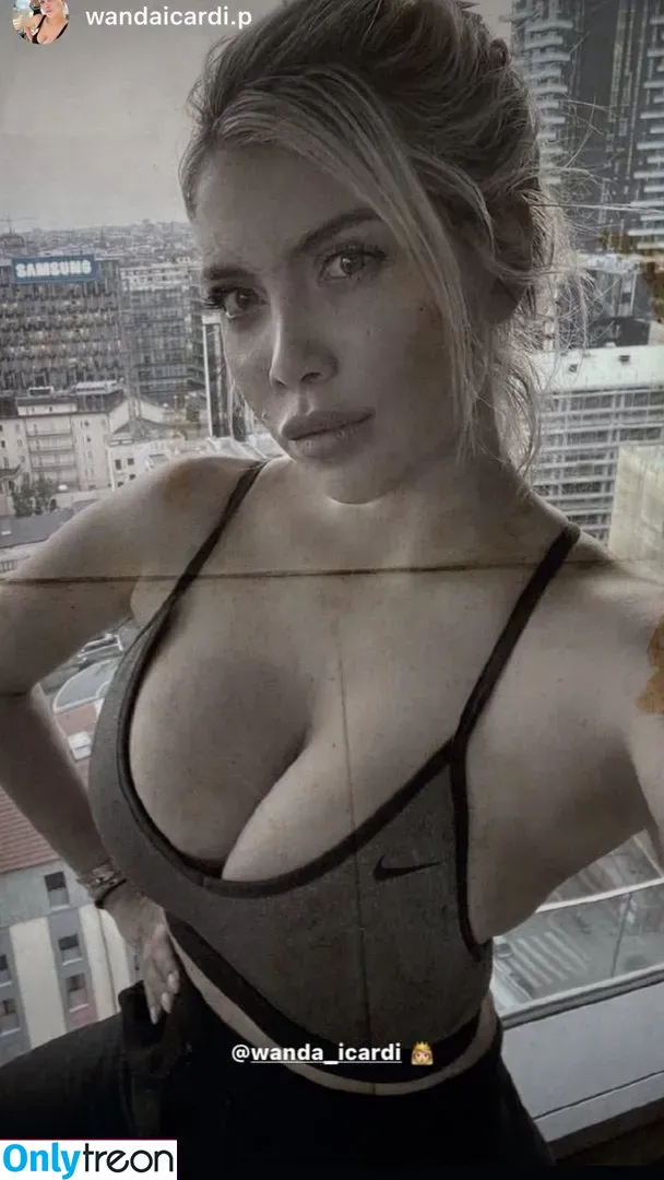 Wanda Nara nude photo #0102 (Icardi / badbitchwan / wanda_nara)