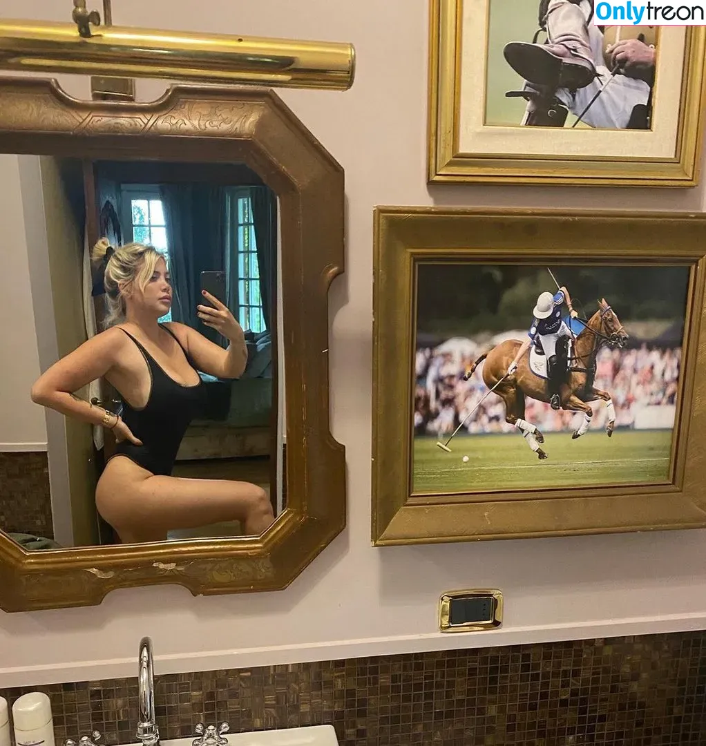 Wanda Nara nude photo #0108 (Icardi / badbitchwan / wanda_nara)