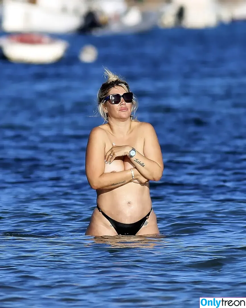 Wanda Nara nude photo #0768 (Icardi / badbitchwan / wanda_nara)