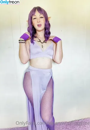 wearywitchlingfree / seasonal_witch nude photo #0025