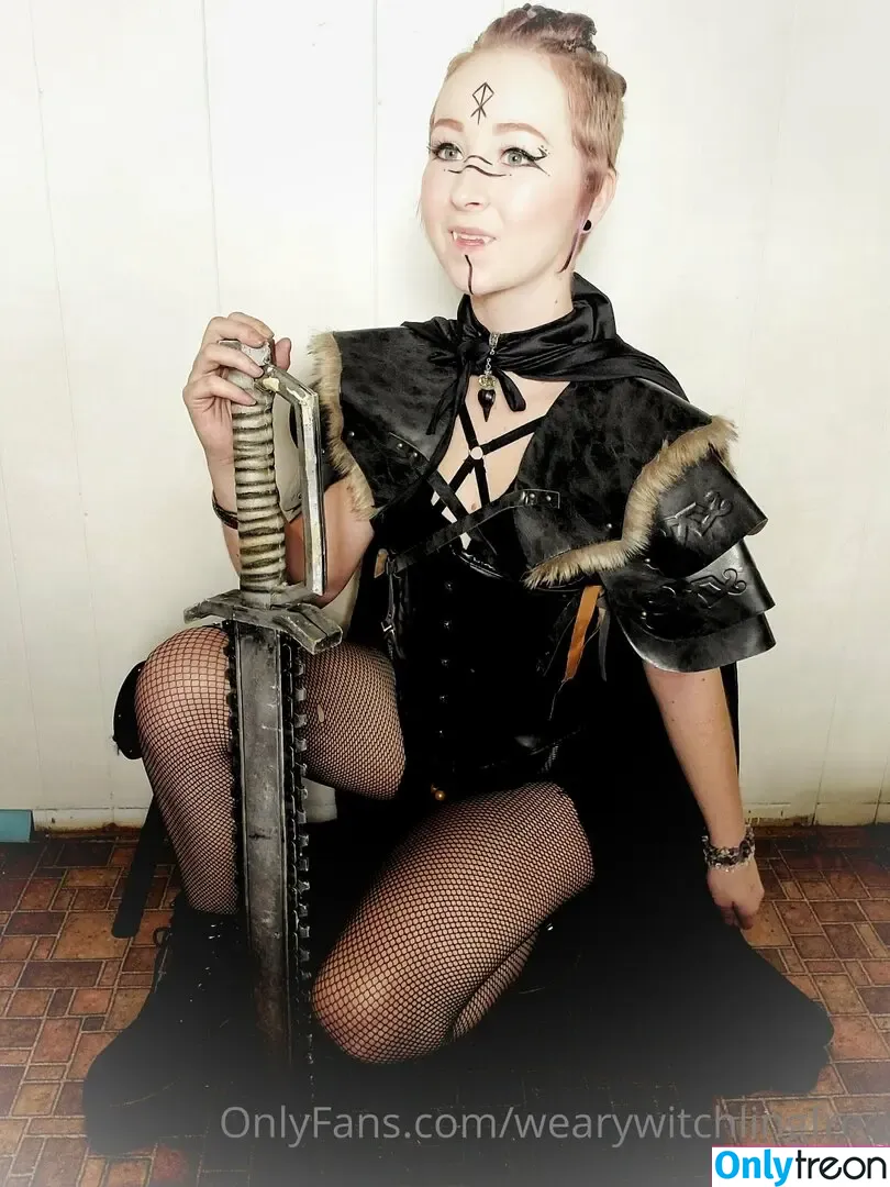 wearywitchlingfree nude photo #0019 (seasonal_witch)