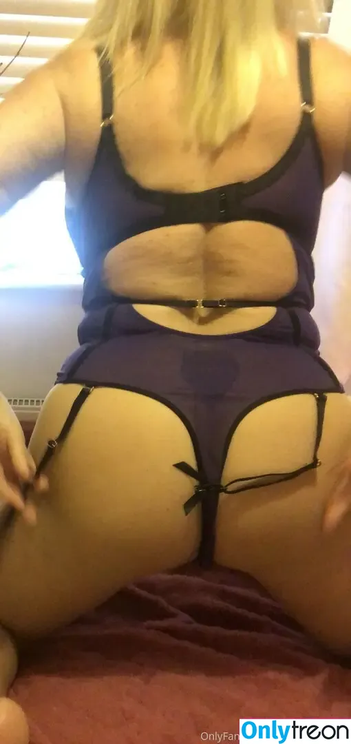 wendyleighultimatevip nude photo #0088 (wendyleigh_official)