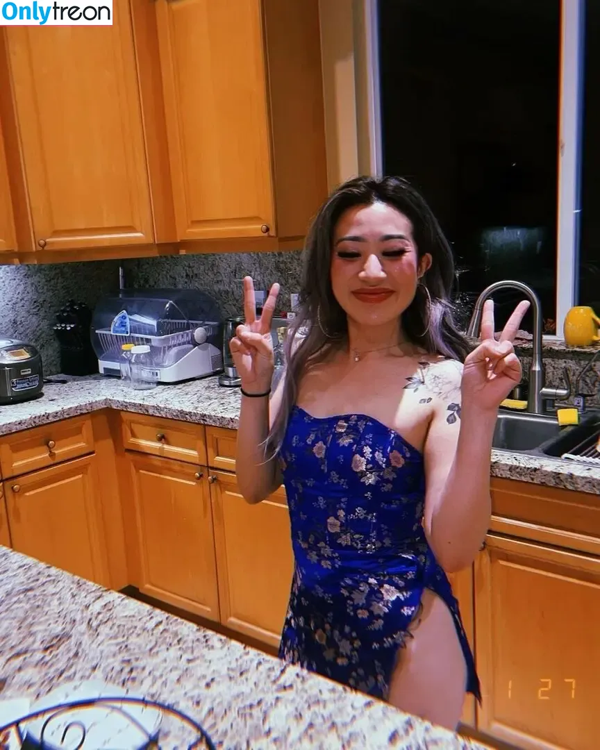 Wendyshang nude photo #0011 (Wendyshang)