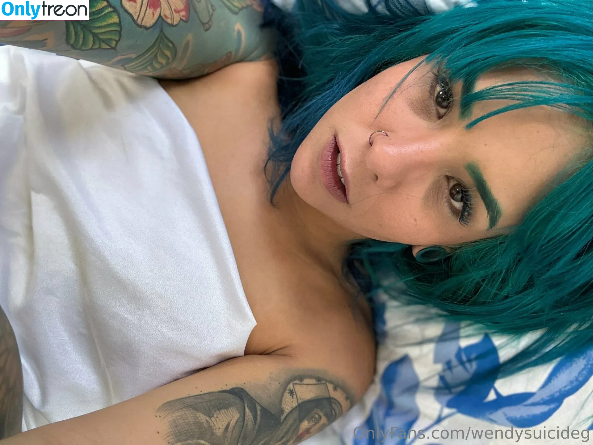 wendysuicideg nude photo #0088 (wendysuicideg)