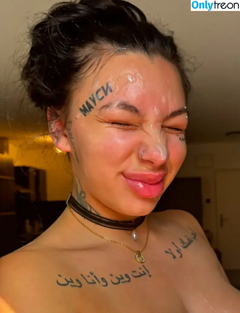 Wer ist das ? nude photo #0277 (mariamarquez495 / mel_ma0211)