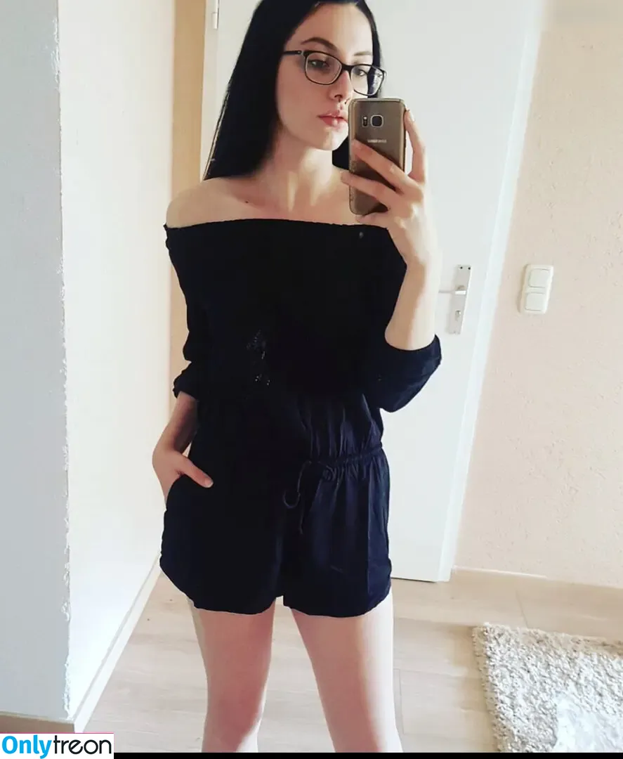 Wer kennt sie? nude photo #0014 (mariachurchy)