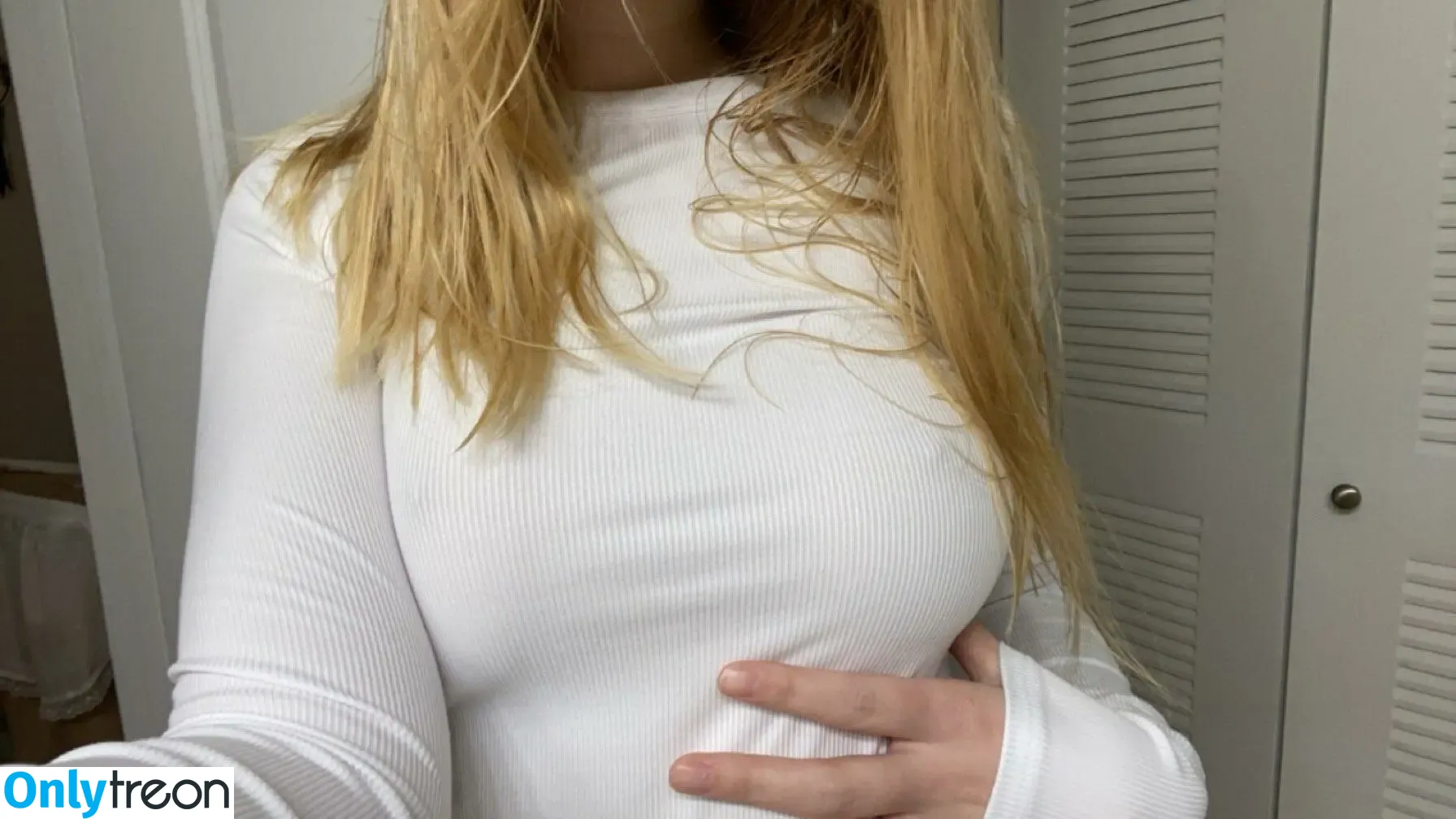 Whatdoido1234bb nude photo #0023 (Lily57627790154 / lilykittyxo / stayinspired23)