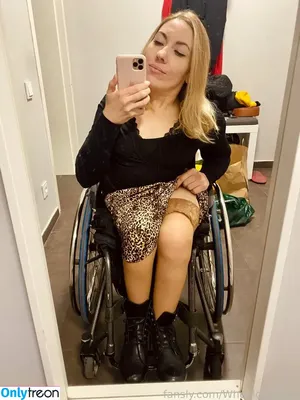 Wheelchairgirl nude photo #0010