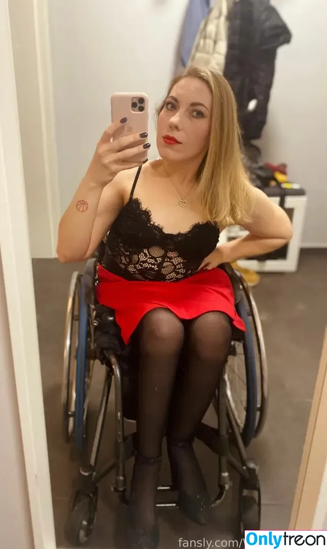 Wheelchairgirl nude photo #0011 (Wheelchairgirl)