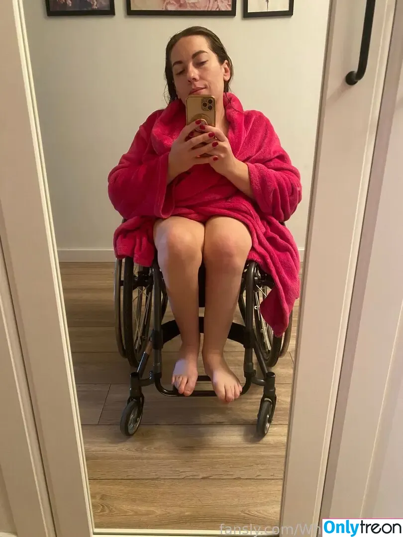 Wheelchairgirl nude photo #0064 (Wheelchairgirl)
