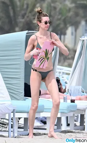 Whitney Port / whitneyeveport nude photo #0028