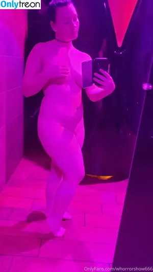 whorrorshow666 / r0cksh0wz nude photo #0003