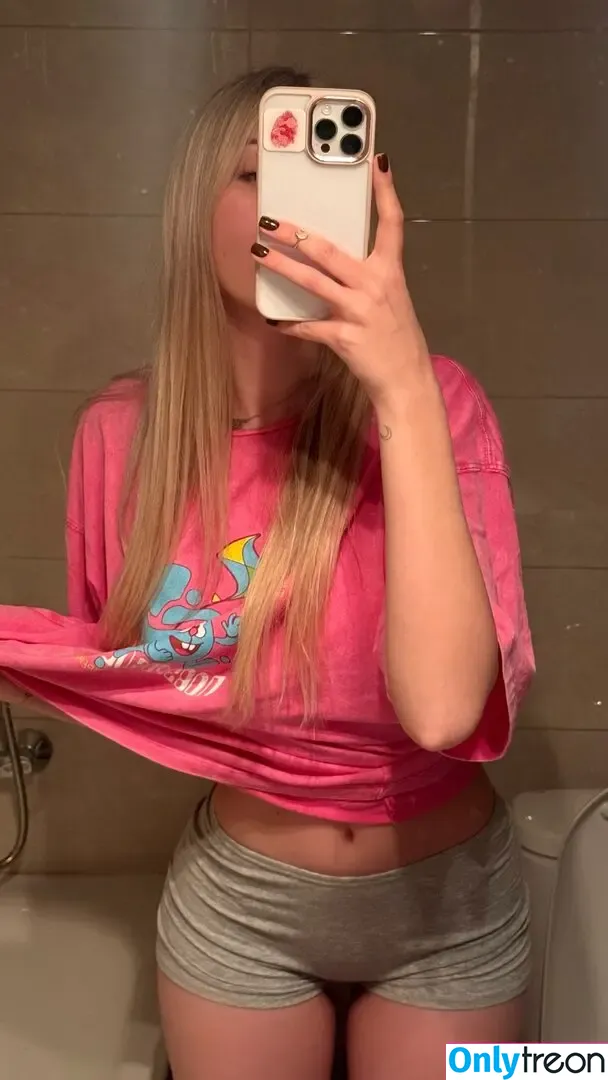 whylollycry nude photo #0231 (whylollycry)