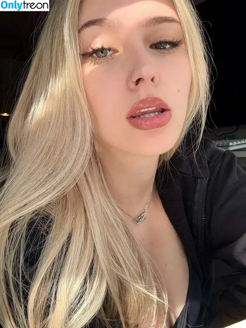 whylollycry nude photo #0236 (whylollycry)