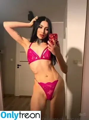 wifeydelfi / thediwifey nude photo #0006