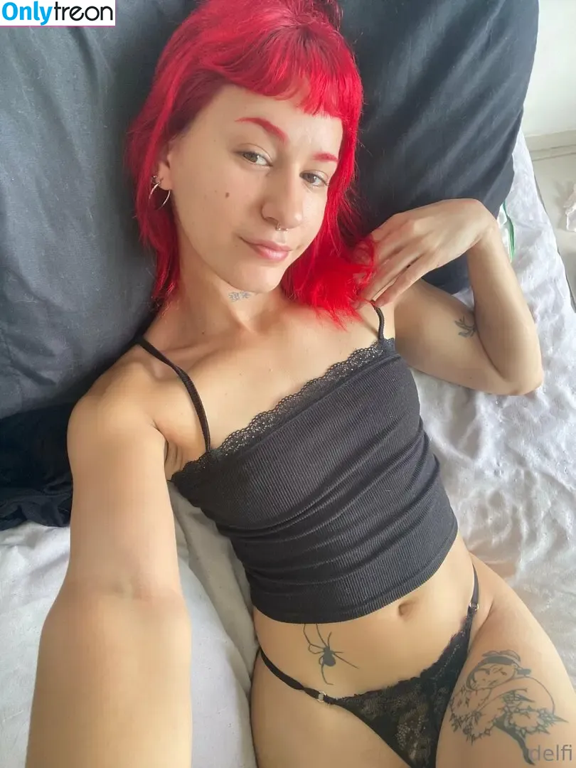 wifeydelfi nude photo #0015 (thediwifey)