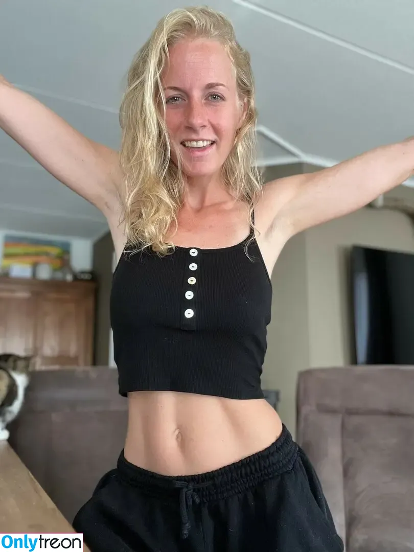 WildestKitten nude photo #0088 (WildestKitten)