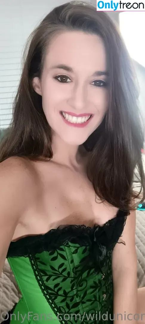 wildunicorninpink nude photo #0037 (wild_unicornn)