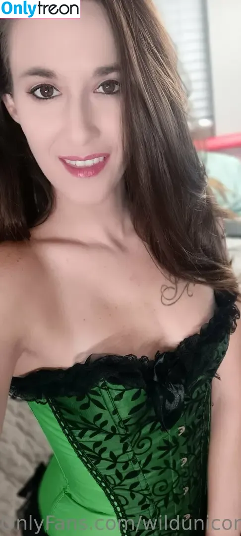 wildunicorninpink nude photo #0038 (wild_unicornn)