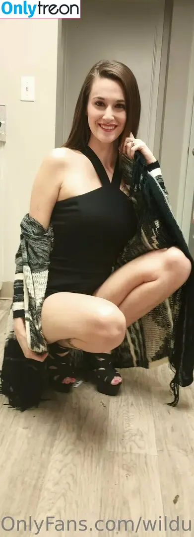 wildunicorninpink nude photo #0060 (wild_unicornn)