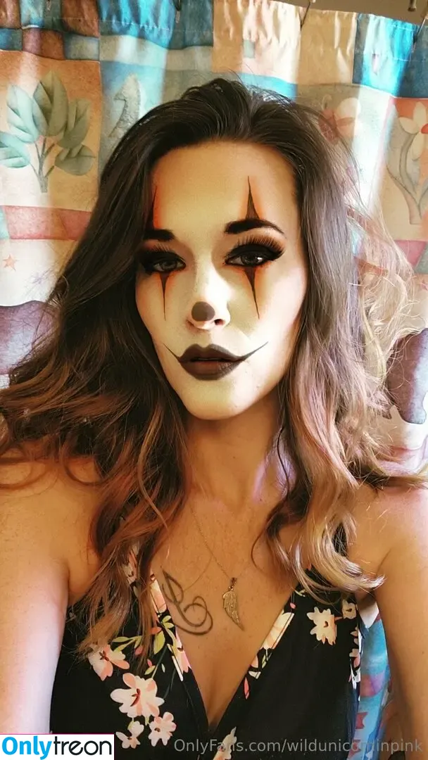 wildunicorninpink nude photo #0071 (wild_unicornn)
