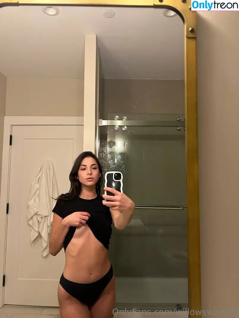 willowsworldxoxo nude photo #0038 (swbeckyboolovesthefood)