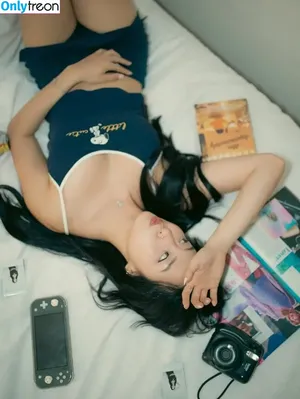 Winnie Chang / winnieechang nude photo #0331