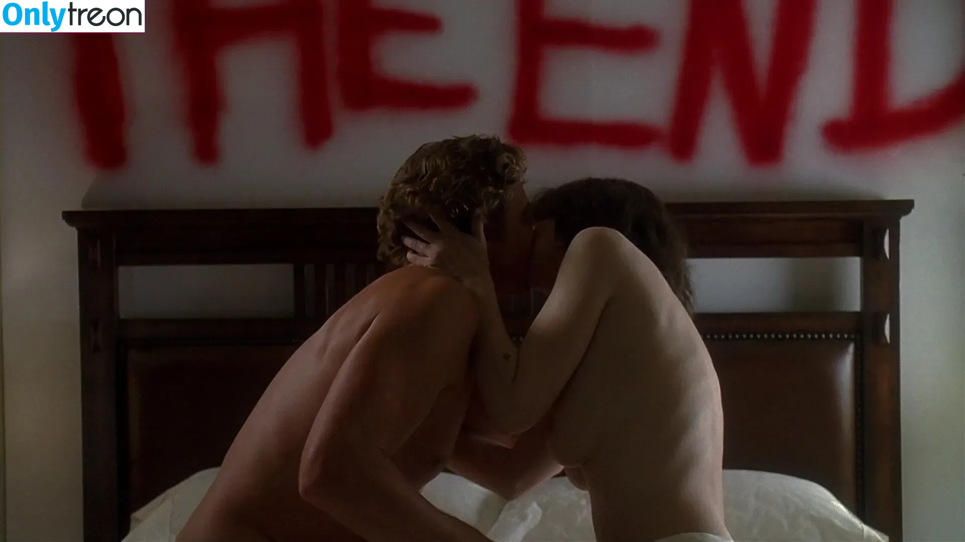Winona Ryder nude photo #0025 (winonaryderofficial)