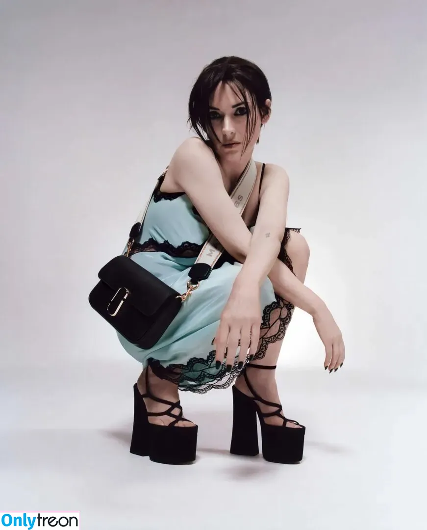 Winona Ryder nude photo #0033 (winonaryderofficial)