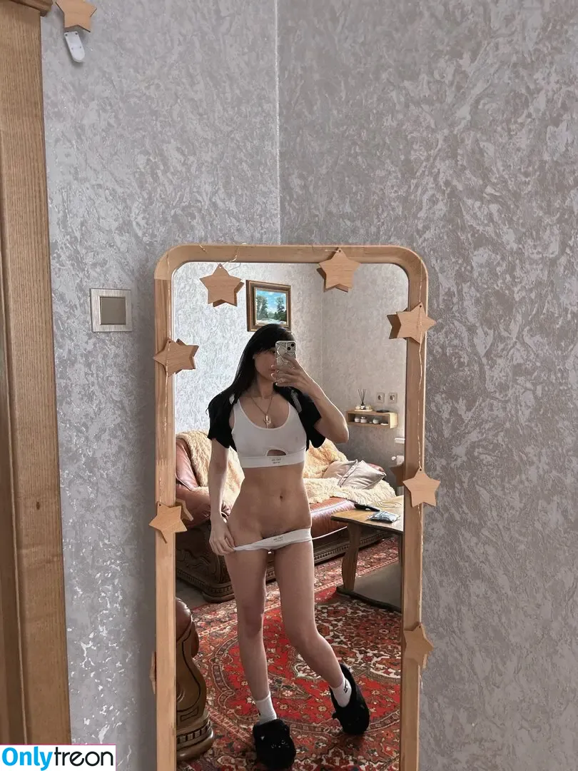wkshiza nude photo #0081 (1013919102 / Alina Amari / wksadness)