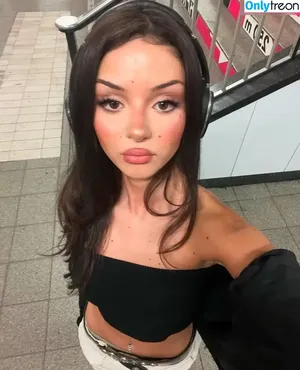  nude photo #0010