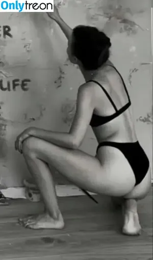 Wolke Hegenbarth / wolke_hegenbarth_official nude photo #0006