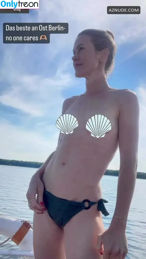 Wolke Hegenbarth nude photo #0365 (wolke_hegenbarth_official)
