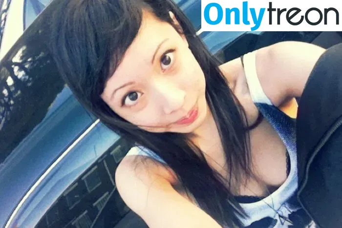 Women4chan nude photo #0007 (Women4chan)