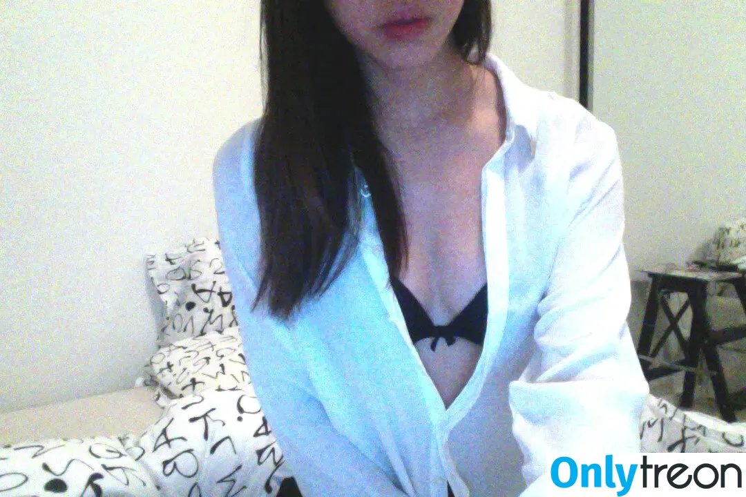 Women4chan nude photo #0022 (Women4chan)
