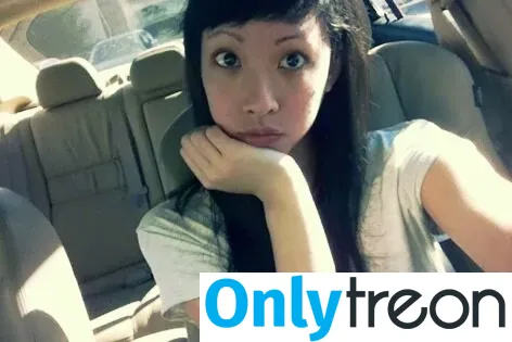 Women4chan nude photo #0024 (Women4chan)