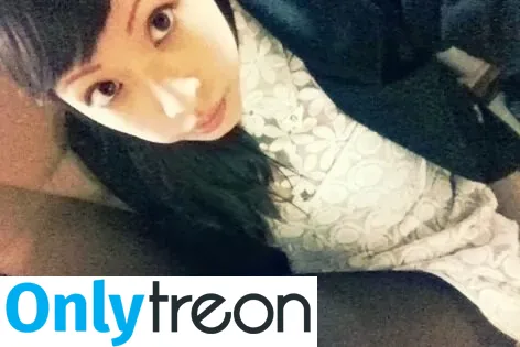 Women4chan nude photo #0039 (Women4chan)
