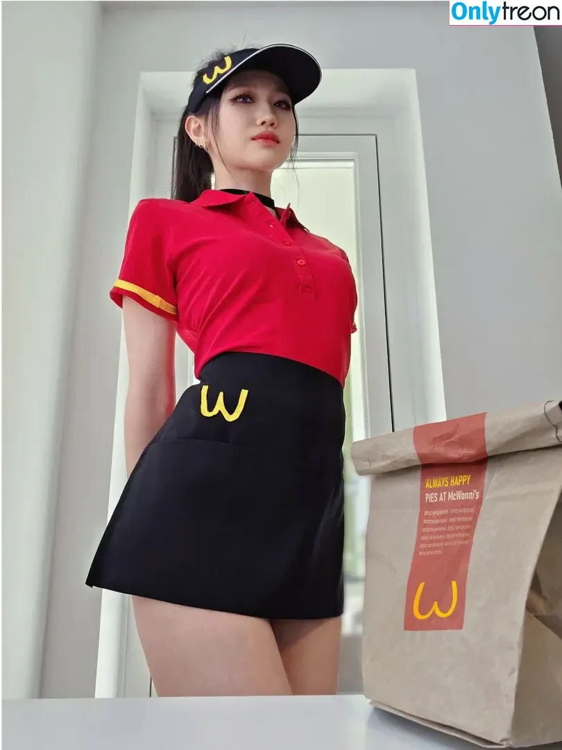 Wonnikon nude photo #0065 (Wonni__)