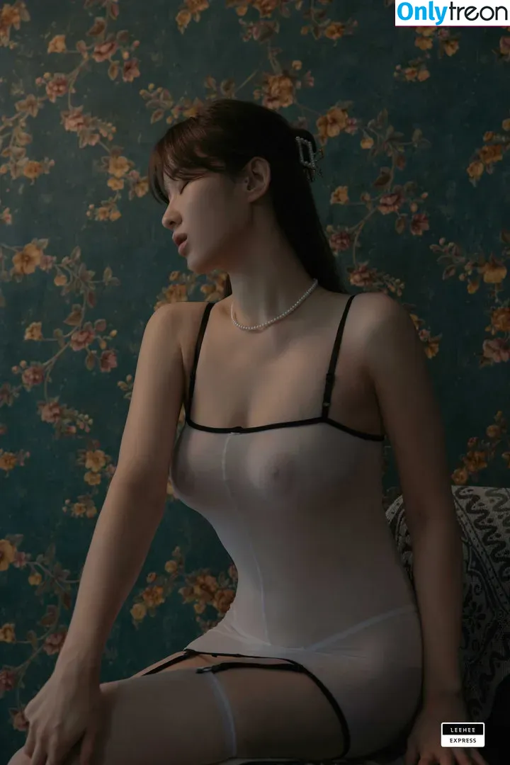 Woohyeon nude photo #0003 (KimWooHye0n / Leeheeeun / woohye0n)