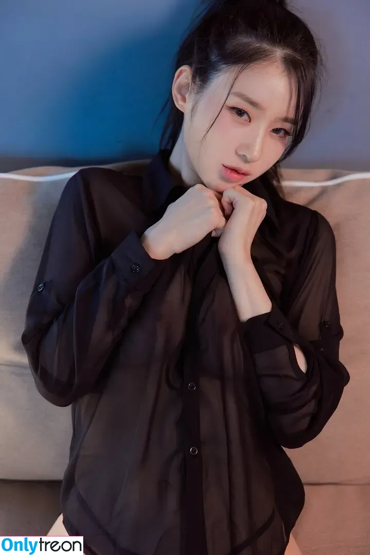 Woohyeon nude photo #0788 (KimWooHye0n / Leeheeeun / woohye0n)