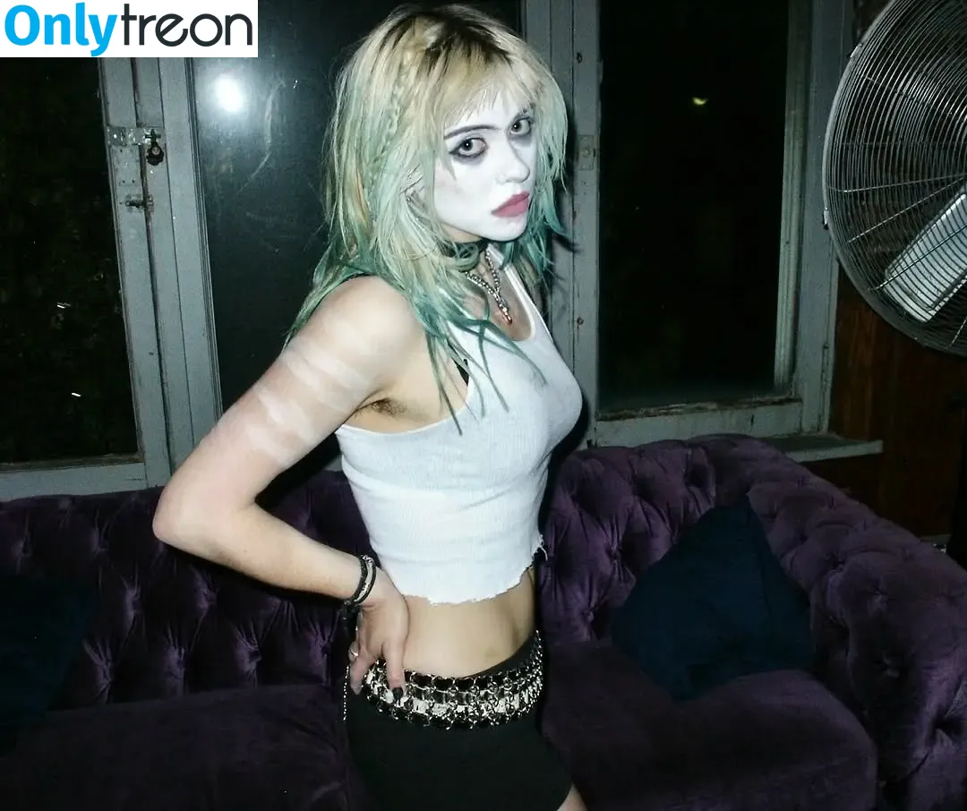 wormsheriff nude photo #0115 (Olivia O)