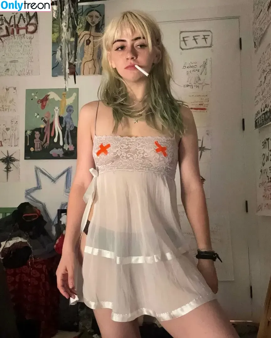 wormsheriff nude photo #0146 (Olivia O)