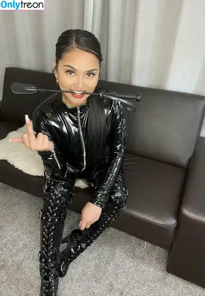 worshipdaddygb / Asianfantasyy91 / misstiffanyuk nude photo #0001