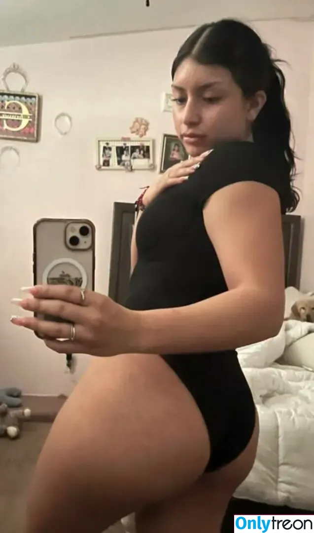 Wowclarissa nude photo #0001 (Wow.clarissa)