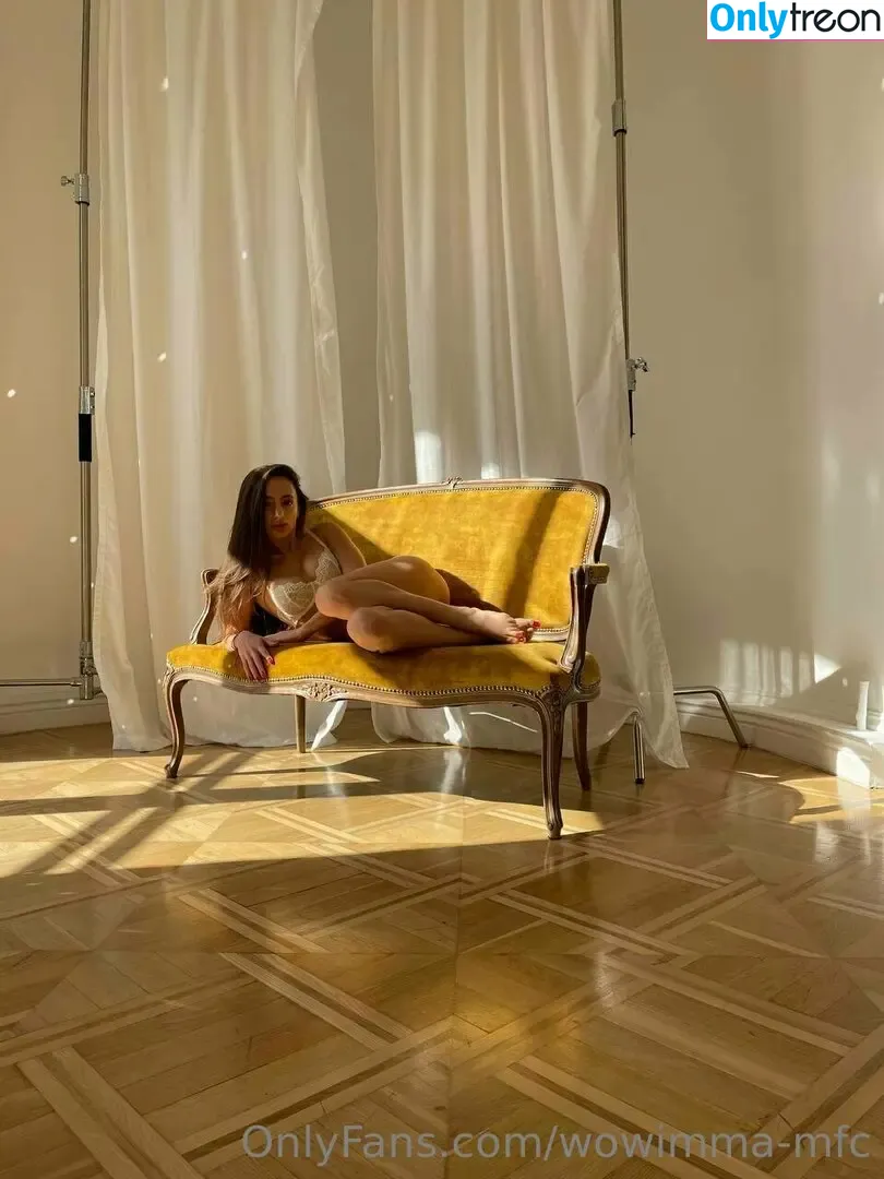 wowimmma nude photo #0010 (wowimmmma)