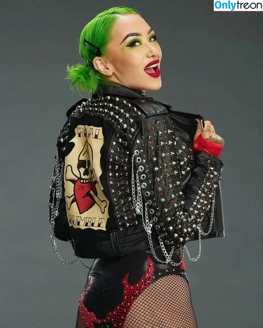 WWE Shotzi nude photo #0088 (Shotzi Blackheart / ShotziWWE)