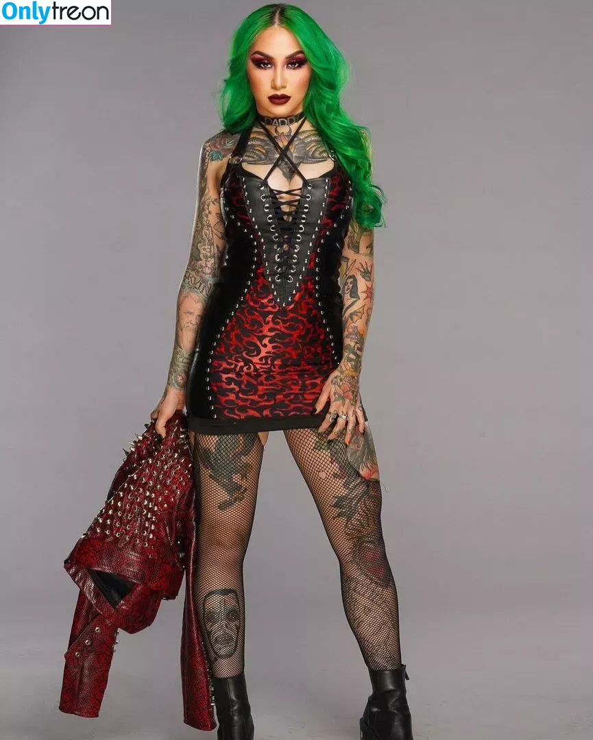 WWE Shotzi nude photo #0154 (Shotzi Blackheart / ShotziWWE)