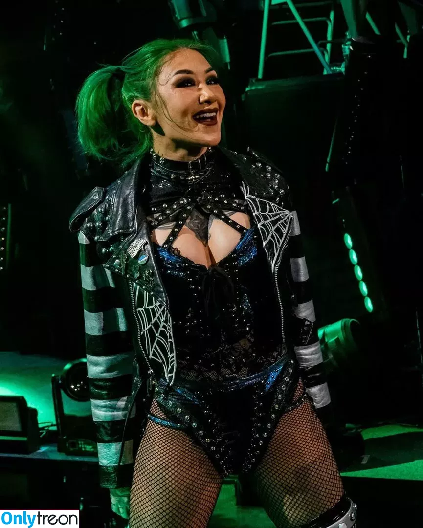 WWE Shotzi nude photo #0199 (Shotzi Blackheart / ShotziWWE)