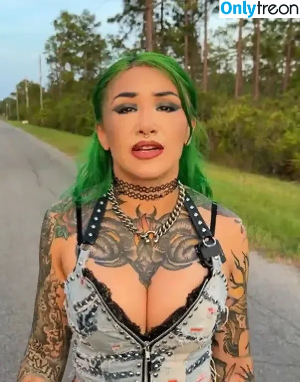 WWE Shotzi nude photo #0239 (Shotzi Blackheart / ShotziWWE)