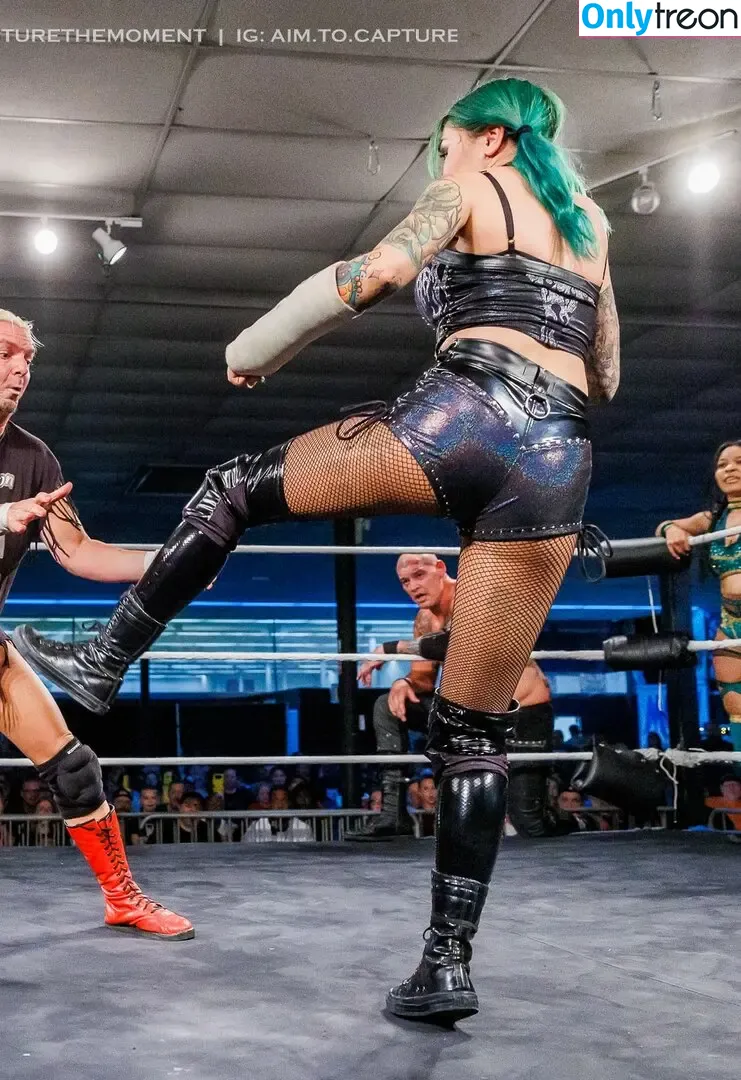 WWE Shotzi nude photo #0257 (Shotzi Blackheart / ShotziWWE)